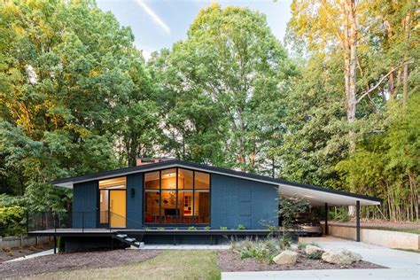 From California To Carolina Revival Of A Midcentury Modern