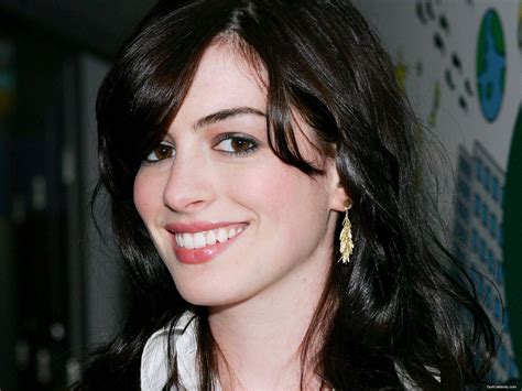 Wallpaper Highlights Anne Hathaway Wallpapers
