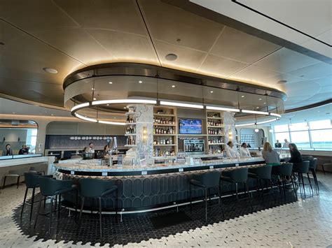 Delta to open a new tier of 'premium' airport lounges this year in high