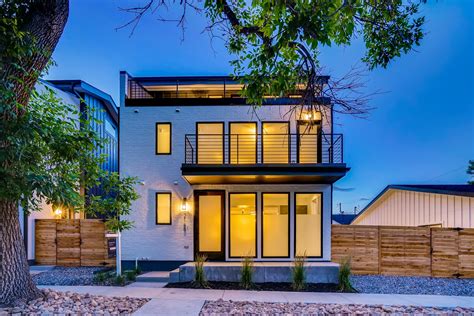 It is bordered by s university blvd, e exposition ave, s steele st, and e mississippie ave. LoHi Neighborhood 3600 Vallejo St Denver Home For Sale