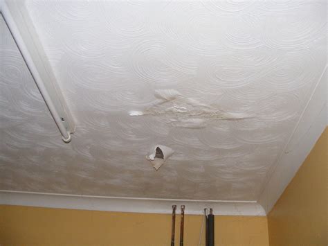 Plastering over artex walls and ceilings in caerphilly south wales. Artex ceiling repair - Plastering job in Llanelli, Dyfed ...