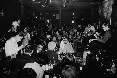 How New Yorks Café Feenjon Became A Comedy Legend