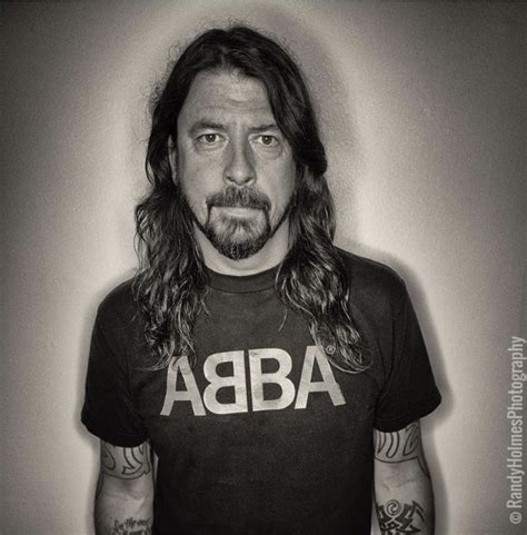 David Grohl Foo Fighters Dave Grohl Foo Fighters Nirvana Davey Wavey There Goes My Hero Z