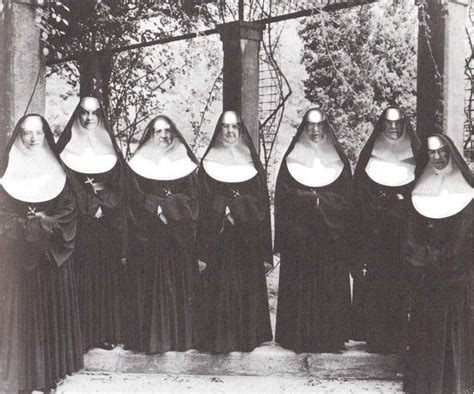 Sisters Of Mercy Of The Union General Council 1953 Nuns Habits