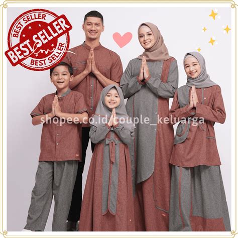 Model baju couple lebaran terbaru dan terbaik tahun 2021 … (elsie conner). Baju Gamis Couple Sarimbit Pasangan Keluarga Muslim ...