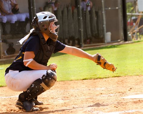 Softball Pitching And Catching Clinic In The Net Sports Academy