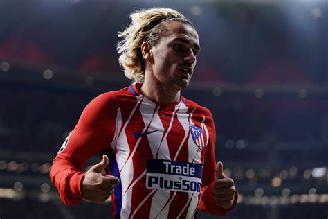 أتلتيكو مدريد الإسباني يصل نهائي الدوري الأوروبي بتفوقه على أرسنال الإنكليزي في نصف النهائي. احتمالات رحيل غريزمان عن أتلتيكو مدريد تتزايد
