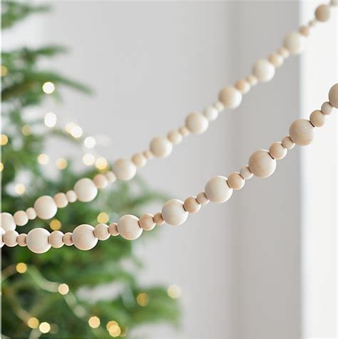 How To Make A Wood Bead Garland The Ginger Home Diy Christmas