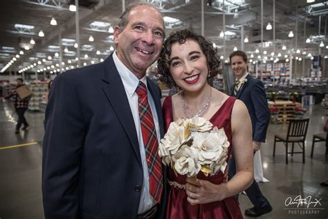 Couple Gets Married At Costco 2018 Popsugar Love And Sex