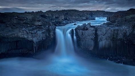 Aldeyjarfoss Waterfall Highlands Of Iceland Bing Gallery