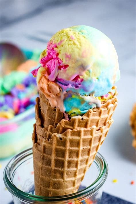 Wybierz z szerokiej gamy podobnych scen. Rainbow Ice Cream - Julie's Eats & Treats