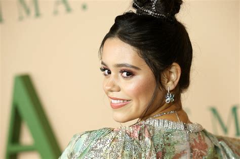 Jenna Ortega Actriz De Ascendencia Mexicana Actuará En Scream 5