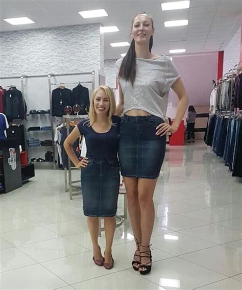 Giant People Big People Tall People Tall Women Long Tall Sally