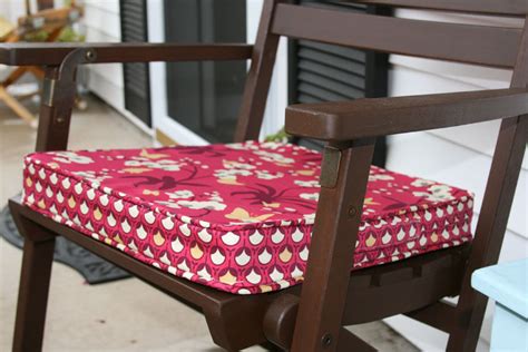 FITF: A Piped Chair Cushion | Film in the Fridge