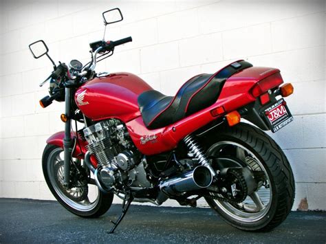 So it is a somewhat exclusive model. 1992 Honda CB750 Night Hawk For Sale • J&M Motorsports