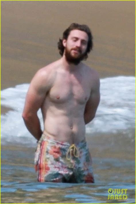 Aaron Taylor Johnson Looks Ripped At The Beach Hangs With Former