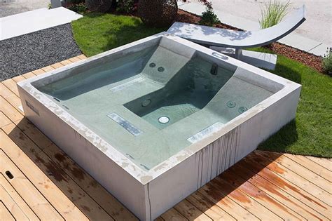 How To Build A Concrete Hot Tub Cheap Clawfoot Tubs Concrete Hot Tub Diy Decoratorist 169213