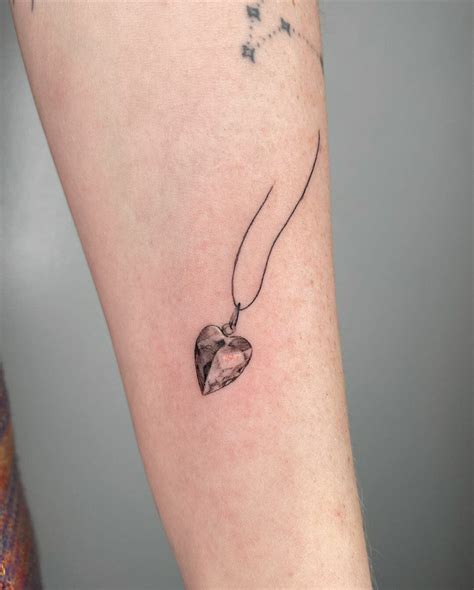 101 Best Necklace Tattoo Ideas You Have To See To Believe Outsons