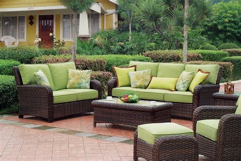 Polypropylene was one of the first marine fabrics due to the fact it had superior uv resistance compared to other fibers. Outdoor Wicker Furniture | Cottage Home®