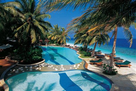 Maledivy Baa Atol Royal Island Resort And Spa Cestovánícz