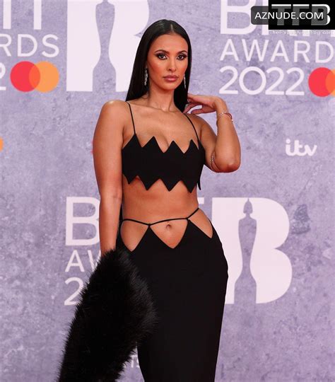 Maya Jama Sexy Seen Flashing Her Boobs And Abs In A Very Skimpy Dress