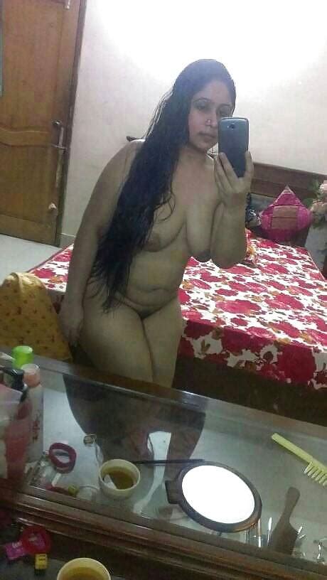 Desi Indian Chubby Wife Nude Selfy Dick Raising