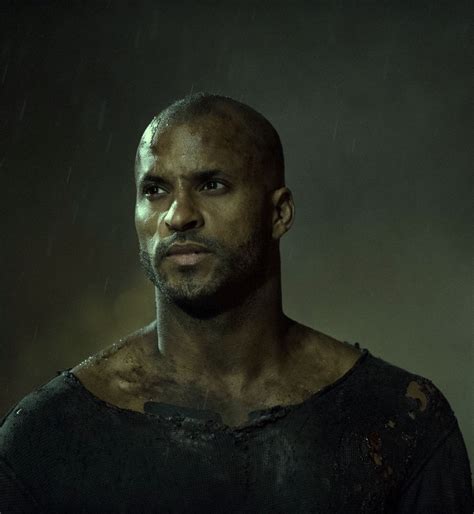 Lincoln The 100 Ricky Whittle Lincoln The 100 Lincoln And Octavia