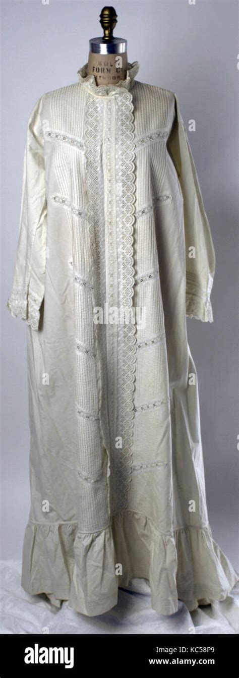 Nightgown 1870s American Cotton Stock Photo Alamy