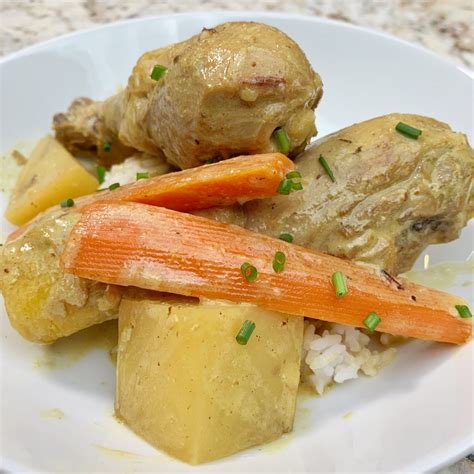 Filipino Style Chicken Curry - What's Barb Cooking