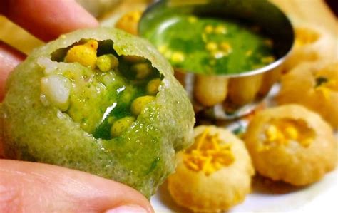 Top 10 Mouth Watering Street Foods Of Kolkata Indian Food Recipes