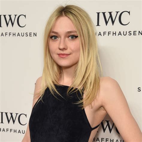 Happy Birthday Dakota Fanning From The Runaways To The Alienist 6 Of The Actress Unmissable