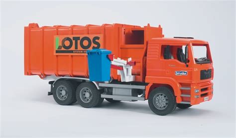 Bruder 02761 Man Side Loading Garbage Truck Orange