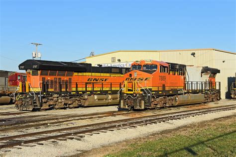 Bnsf Es44dc 7889 Kansas City Mo — Trainspo