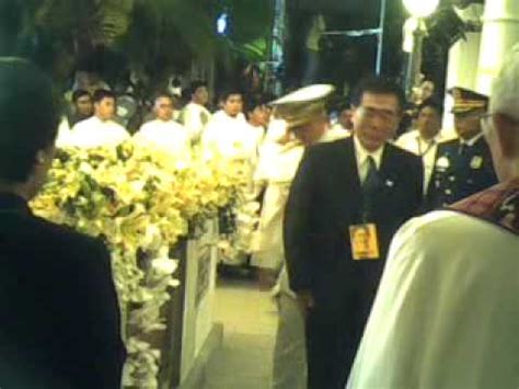 Born to a political family and later married to a popular politician, corazon cojuangco aquino. PRESIDENT CORAZON "CORY" AQUINO FUNERAL - YouTube