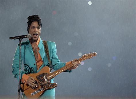 Prince Dead At 57 Celebrities Share Heartbreak Memories Cbs News