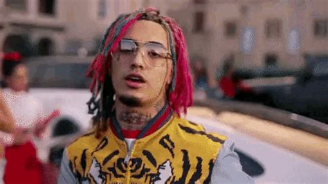 Guccio was born in florence, tuscany on 26 march 1881. Lil Pump GIF - Lil Pump Gucci - Discover & Share GIFs