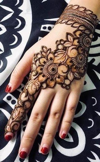 40 Beauty And Stylish Henna Tattoo Designs Ideas For 2019 Page 33 Of