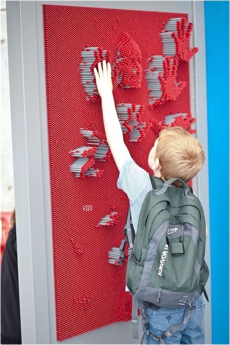 Giant Pin Art Board At Glasgow Science Centre Interactive Walls