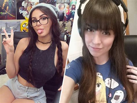 The 56 Hottest Gamer Girls That Can Play With Us Anytime Thechive