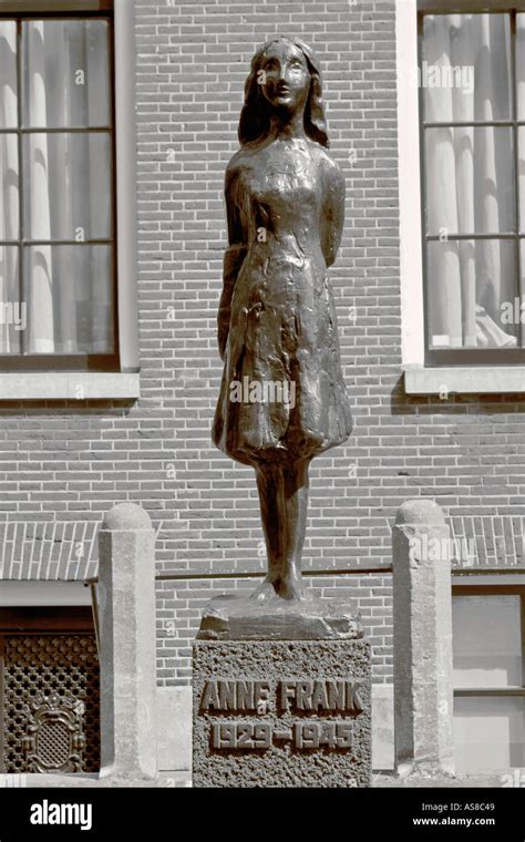 Amsterdam Holland Anne Frank Statue Stock Photo Alamy