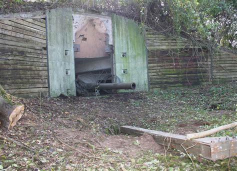 Egal ob bunker, eigentumswohnung oder haus, kaufen sie nie eine immobilie, ohne sie eingehend überlegen sie sich, bevor sie einen bunker kaufen, wie groß die ihnen zur verfügung stehende. Bundesheer - Aktuell - Letzte schwere Feldkanone aus ...