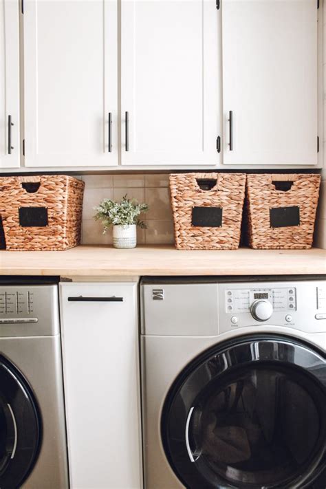 Adding a diy laundry room countertop is an inexpensive way to change up the look of the entire room. Simple Inexpensive DIY Laundry Room Countertop - Iekel Road Home