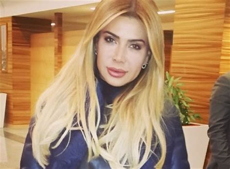 Jun 14, 2021 · تحل اليوم الإثنين ذكرى ميلاد الفنانة زبيدة ثروت، صاحبة أجمل عيون فى السينما المصرية والتى ولدت عام 1940. جولولي | صور.. نوال الزغبي بكامل أناقتها في المطار