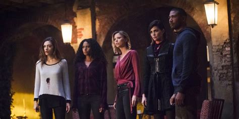 Like and share our website to support us. 'The Originals' Season 5 News, Air Date, Trailer and ...
