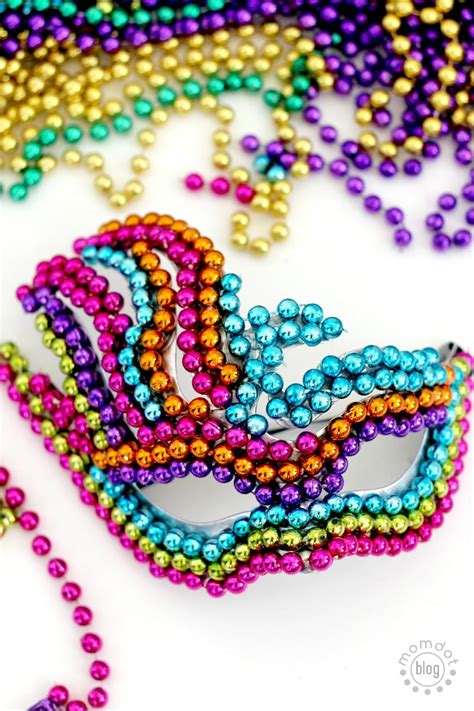 Experiment with other color combination. Diy Mardi Gras Statement Necklace