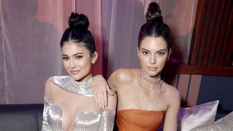 Kendall And Kylie Jenner Best Red Carpet Looks Vogue