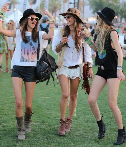 Cowgirl Style At Festivals Festival Outfits Coachella Fashion Music