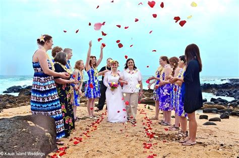 Pin On Gay And Lesbian Weddings Kauai