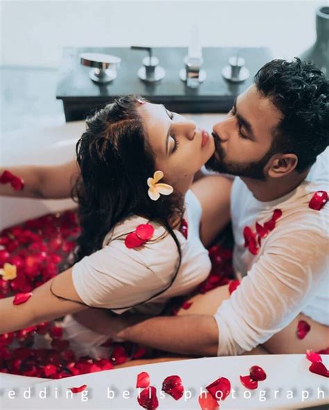 Trending Photoshoots Of Kerala Couple Goes Viral