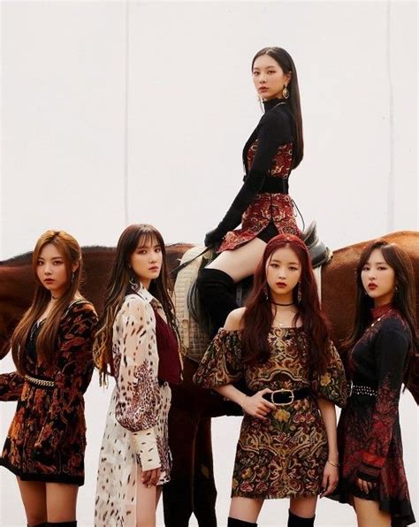 Bvndit Be Photoshoot Bvndit Kpop Girl Groups Korean Girl Groups Kpop Girls Pop Albums Mini